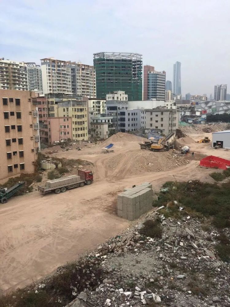 深圳震撼瞬间，爆破拆除旧楼，城市更新再启新篇章,实践验证解释定义_安卓76.56.66