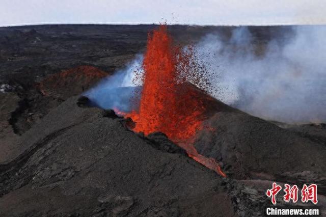 夏威夷一火山喷了3天