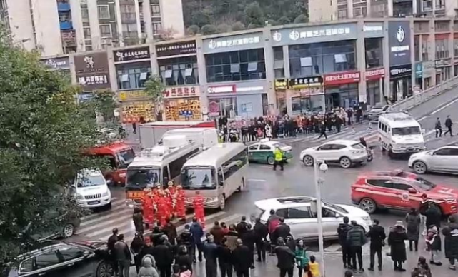 重庆一步行街突发爆炸？谣言