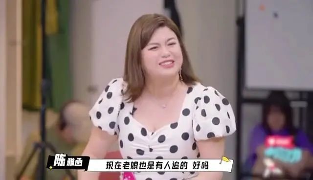 男生被追求的女孩嫌胖减肥20斤