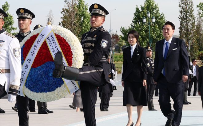 尹锡悦警卫官员拒绝到案