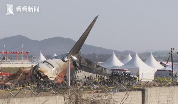 韩国空难客机黑匣子撞墙前4分钟停录